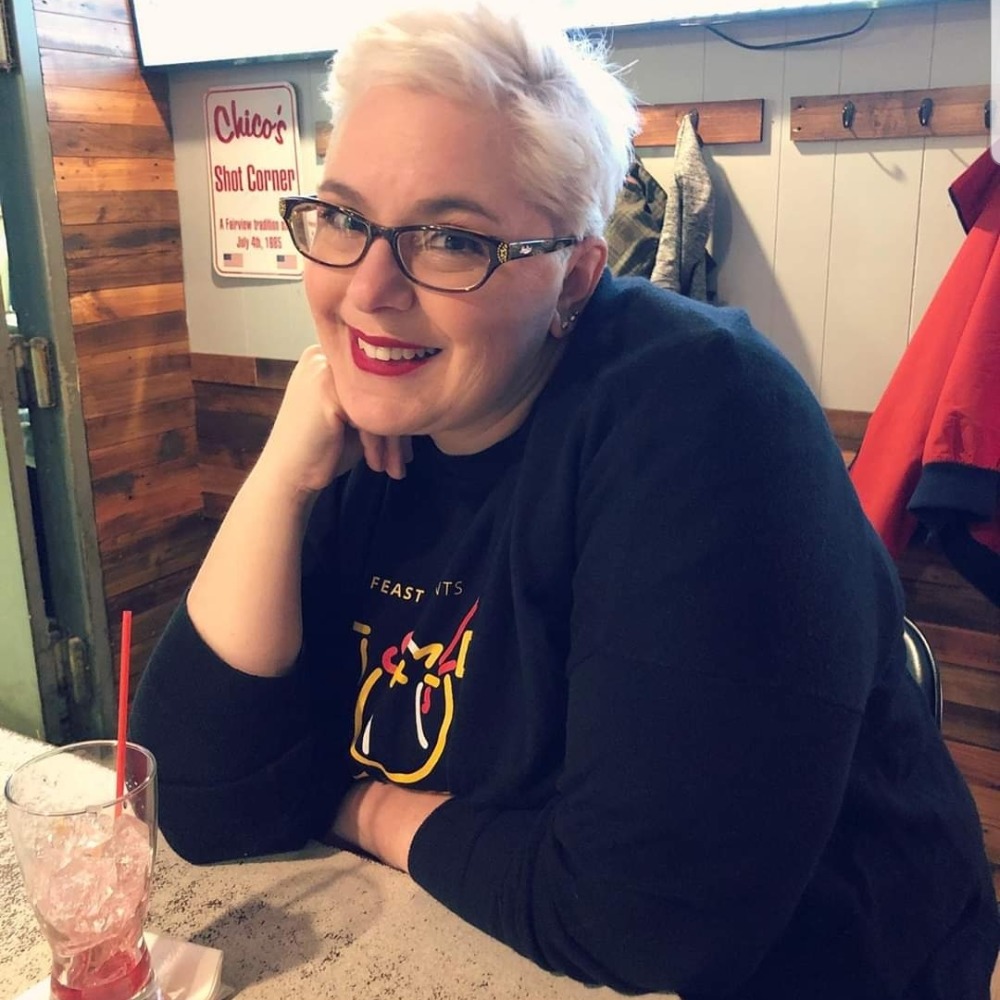 Meet your Posher, Michele